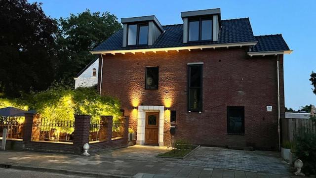 Bed and Breakfast Bb Aan De Kapel à Ruremonde Extérieur photo
